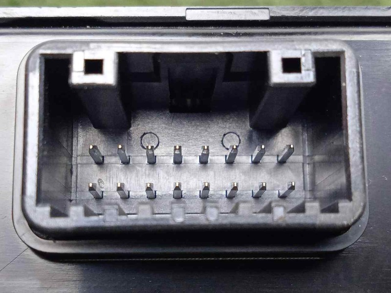 Recambio de warning para kia ceed 1.0 tgdi cat referencia OEM IAM 93600J7000WK  