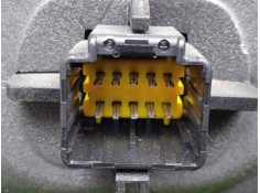 Recambio de retrovisor derecho para renault scenic ii 1.9 dci diesel referencia OEM IAM SINREFERENCIA ELECTRICO - 10.PINES ROJO  2