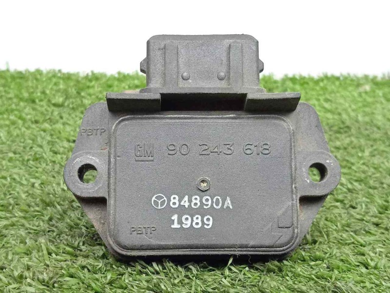 Recambio de bobina encendido para opel kadett e 1.6 referencia OEM IAM 90243618-84890A 4.PINES 