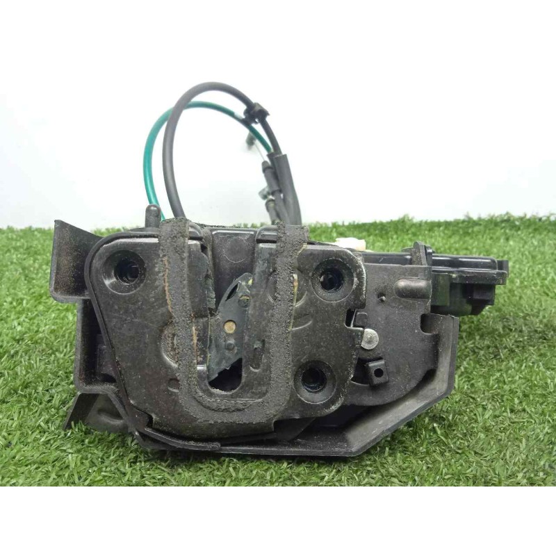 Recambio de cerradura puerta trasera izquierda para kia magentis 2.0 crdi referencia OEM IAM 814102G010 5.PINES 