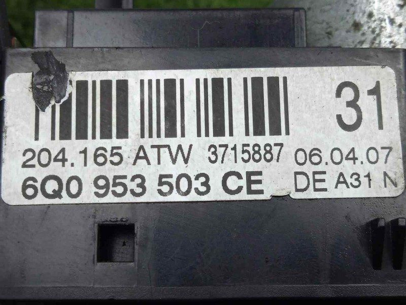 Recambio de mando luces para seat ibiza (6l1) 1.4 tdi cat (bnm) referencia OEM IAM 6Q0953503CE MANDO.DOBLE 