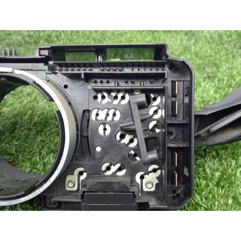 Recambio de mando luces para seat ibiza (6l1) 1.4 tdi cat (bnm) referencia OEM IAM 6Q0953503CE MANDO.DOBLE 