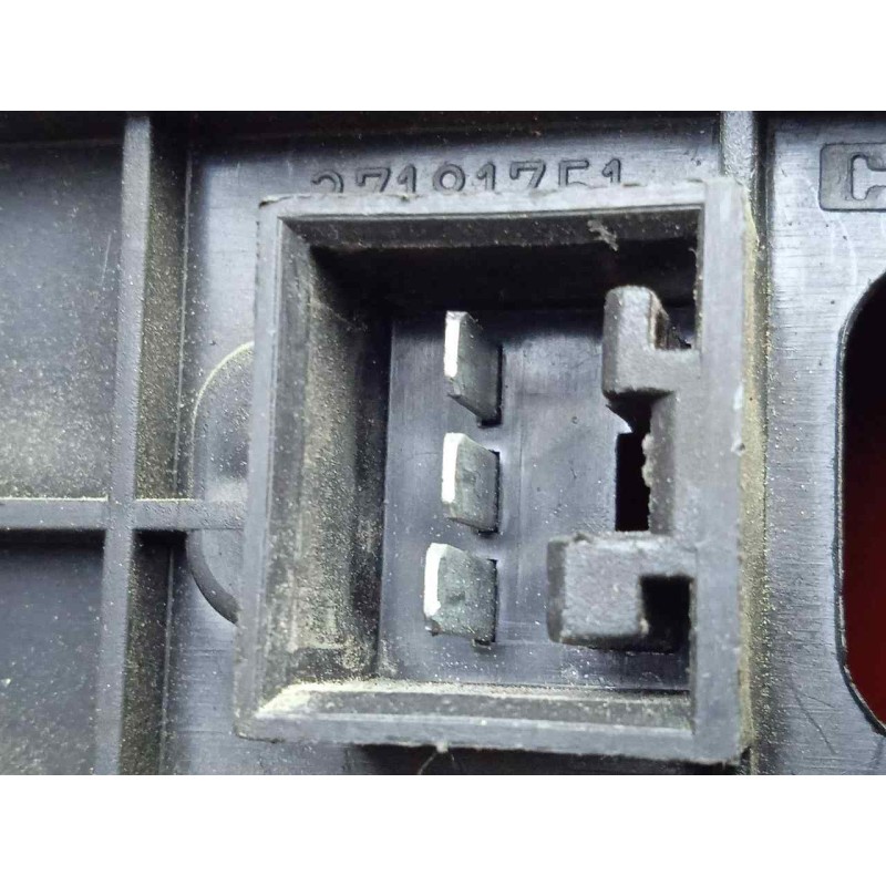 Recambio de piloto trasero derecho para alfa romeo 146 1.9 jtd cat referencia OEM IAM SINREFERENCIA  