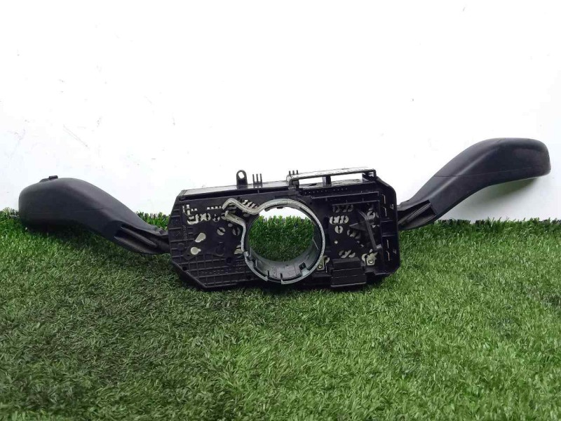 Recambio de mando luces para seat ibiza (6l1) 1.4 tdi cat (bnm) referencia OEM IAM 6Q0953503CE MANDO.DOBLE 