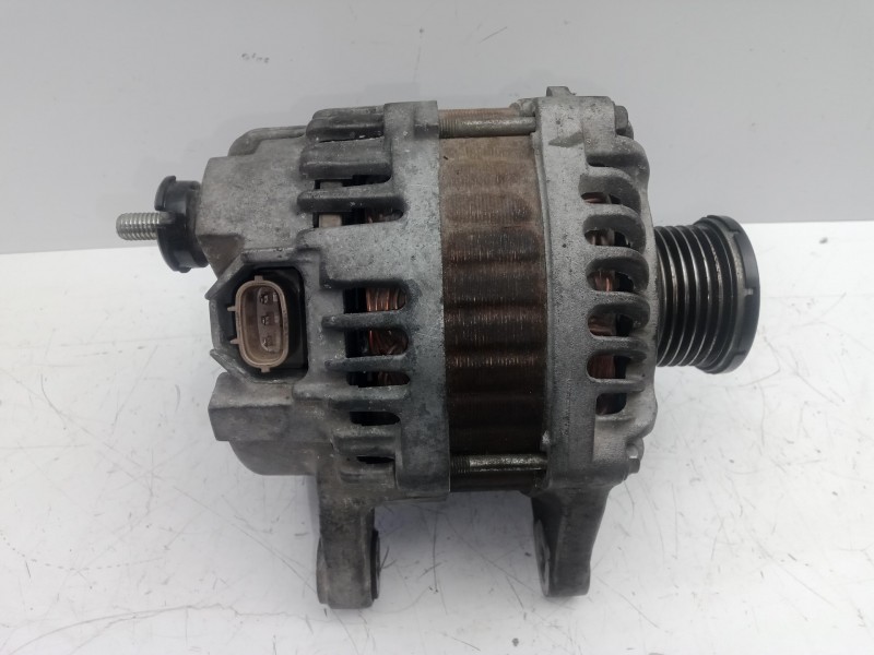 Recambio de alternador para nissan qashqai (j10) 2.0 16v cat referencia OEM IAM 23100JD200-A2TJ0281ZE  