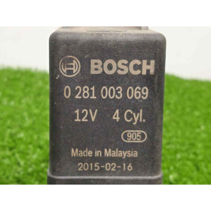 Recambio de caja precalentamiento para mitsubishi l 200 2.4 di-d cat referencia OEM IAM 0281003069  