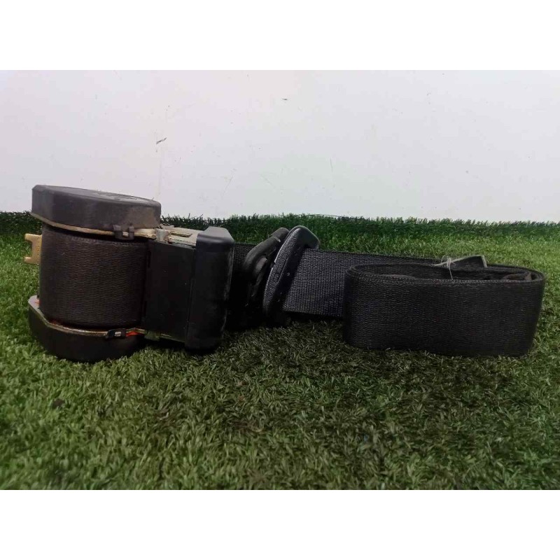 Recambio de cinturon seguridad delantero izquierdo para bmw serie 3 berlina (e30) 1.6 referencia OEM IAM 72111972057  
