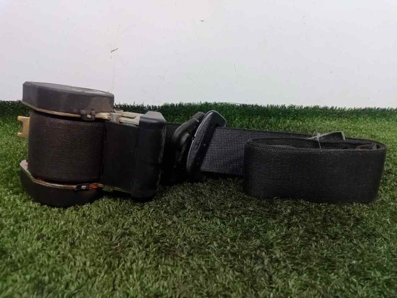 Recambio de cinturon seguridad delantero izquierdo para bmw serie 3 berlina (e30) 1.6 referencia OEM IAM 72111972057  