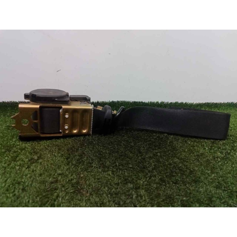 Recambio de cinturon seguridad delantero derecho para bmw serie 3 berlina (e30) 1.6 referencia OEM IAM 72111972058  