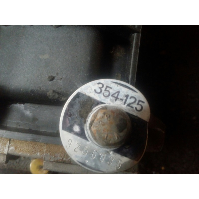 Recambio de caja cambios para renault 5 1.0 referencia OEM IAM 354125-7700520527 4.VELOCIDADES MANUAL