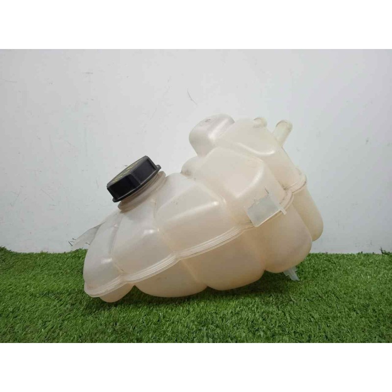 Recambio de deposito expansion para ford mondeo lim. 1.5 ecoboost cat referencia OEM IAM DG938A080BA  
