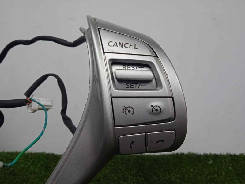 Recambio de mando volante para nissan qashqai (j11) 1.6 dci turbodiesel cat referencia OEM IAM 255504BC3A  