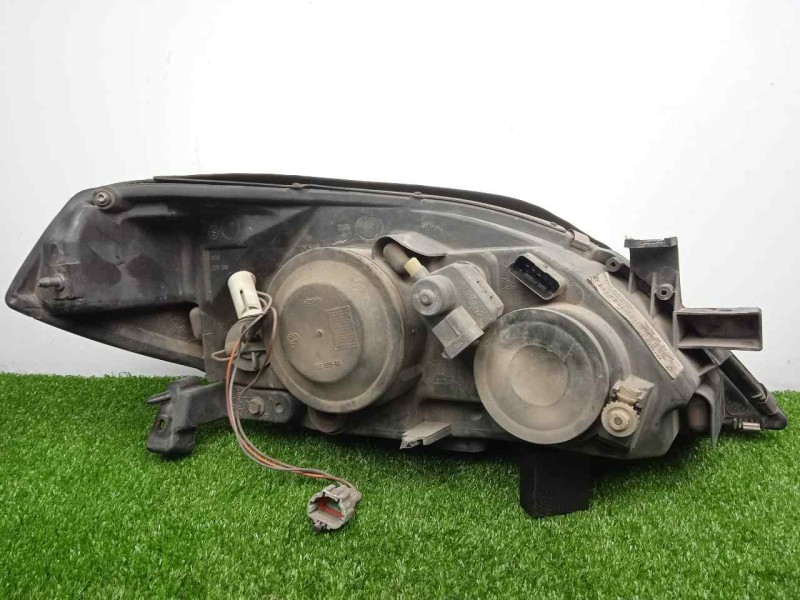 Recambio de faro izquierdo para nissan primera berlina (p12) 1.9 16v turbodiesel cat referencia OEM IAM  P12. 