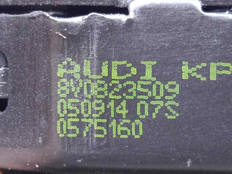 Recambio de cerradura capot para audi a3 sedán(8vs) 2.0 16v tdi referencia OEM IAM 8V0823509 2.PINES 