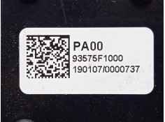 Recambio de mando elevalunas delantero derecho para kia sportage 1.6 crdi cat referencia OEM IAM 93575F1000   2