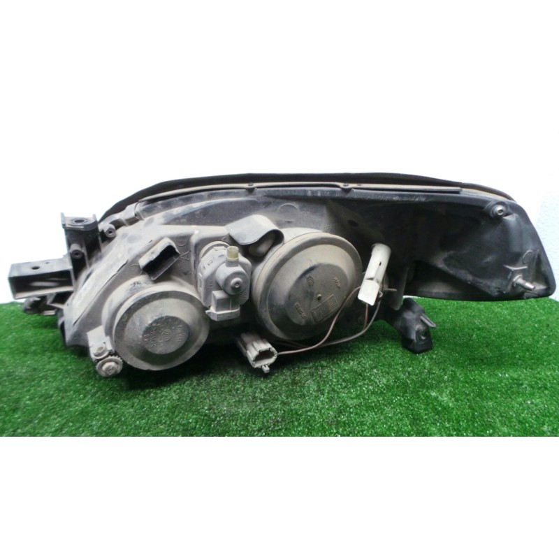 Recambio de faro derecho para nissan primera berlina (p12) 1.9 16v turbodiesel cat referencia OEM IAM   