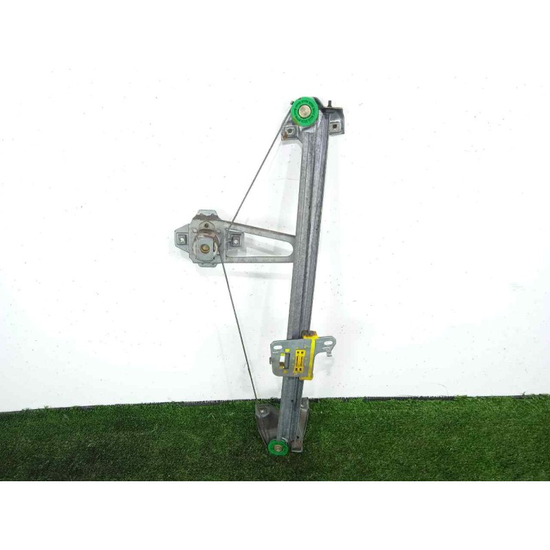 Recambio de elevalunas trasero izquierdo para bmw serie 3 berlina (e30) 1.6 referencia OEM IAM  MANUAL 