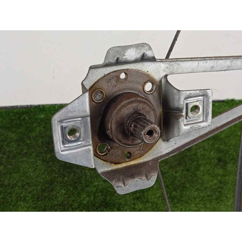 Recambio de elevalunas trasero derecho para bmw serie 3 berlina (e30) 1.6 referencia OEM IAM  MANUAL 