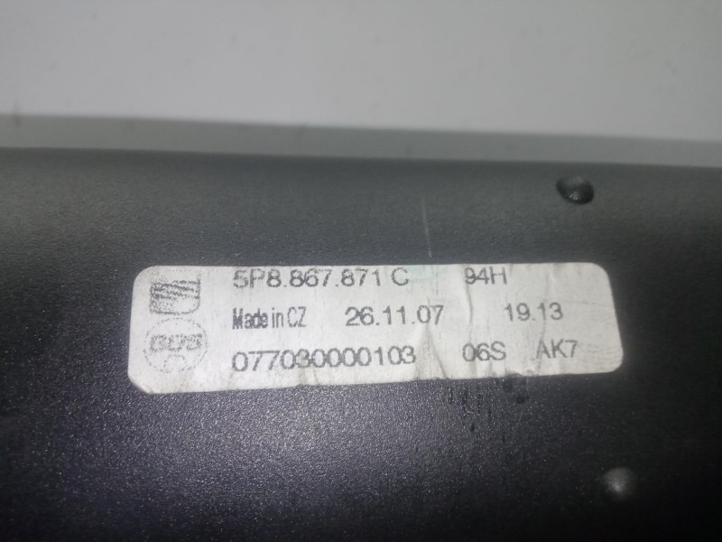 Recambio de bandeja trasera para seat altea xl (5p5) 1.6 referencia OEM IAM 5P8867871C  