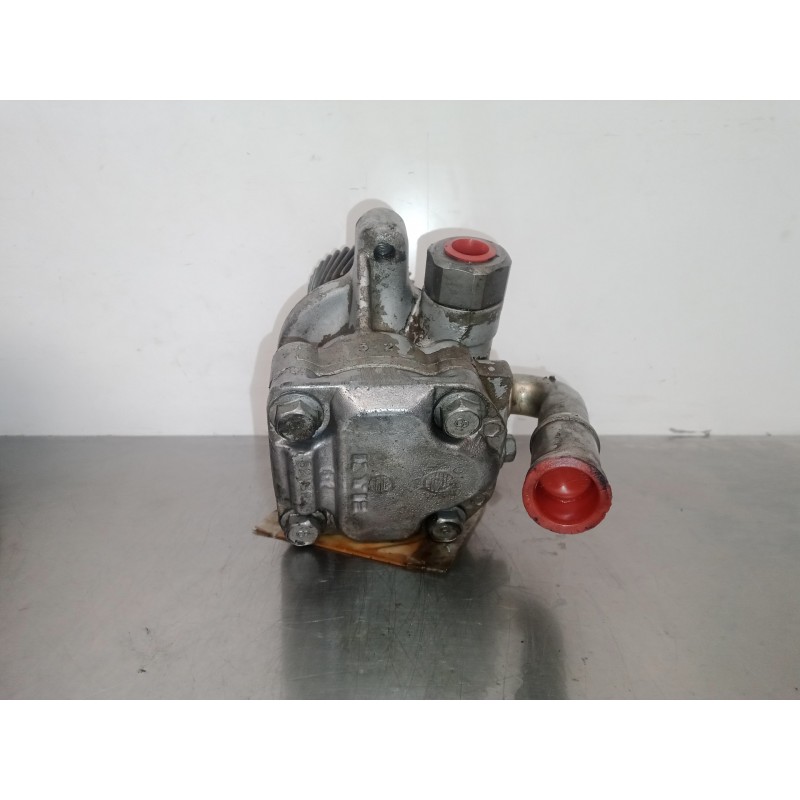 Recambio de bomba direccion para mazda bt-50 (un) 2.5 turbodiesel cat referencia OEM IAM 82169330199  