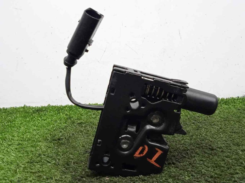 Recambio de cerradura capot para audi a3 sedán(8vs) 2.0 16v tdi referencia OEM IAM 8V0823509 2.PINES 
