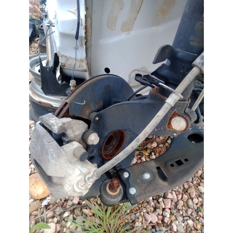 Recambio de mangueta delantera derecha para ford transit connect 1.6 tdci cat referencia OEM IAM   