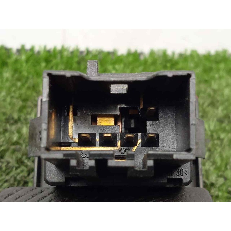 Recambio de warning para volkswagen touareg (7la) 2.5 tdi referencia OEM IAM 7L6953235 5.PINES 