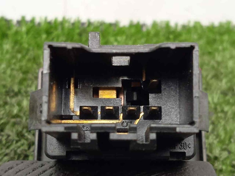 Recambio de warning para volkswagen touareg (7la) 2.5 tdi referencia OEM IAM 7L6953235 5.PINES 