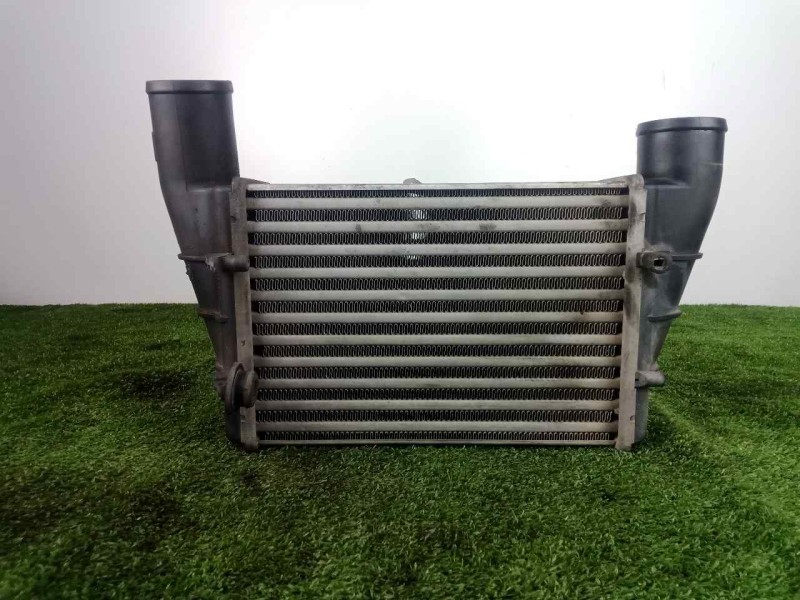 Recambio de intercooler para volkswagen passat berlina (3b2) 1.9 tdi referencia OEM IAM SINREFERENCIA 175X240X65 ALUMINIO