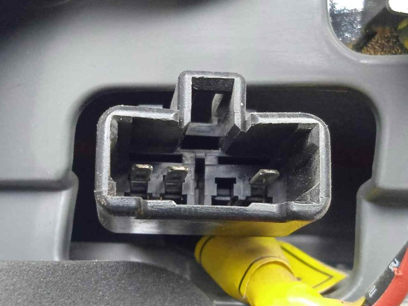 Recambio de piloto trasero izquierdo interior para kia magentis 2.0 crdi referencia OEM IAM SINREFERENCIA  