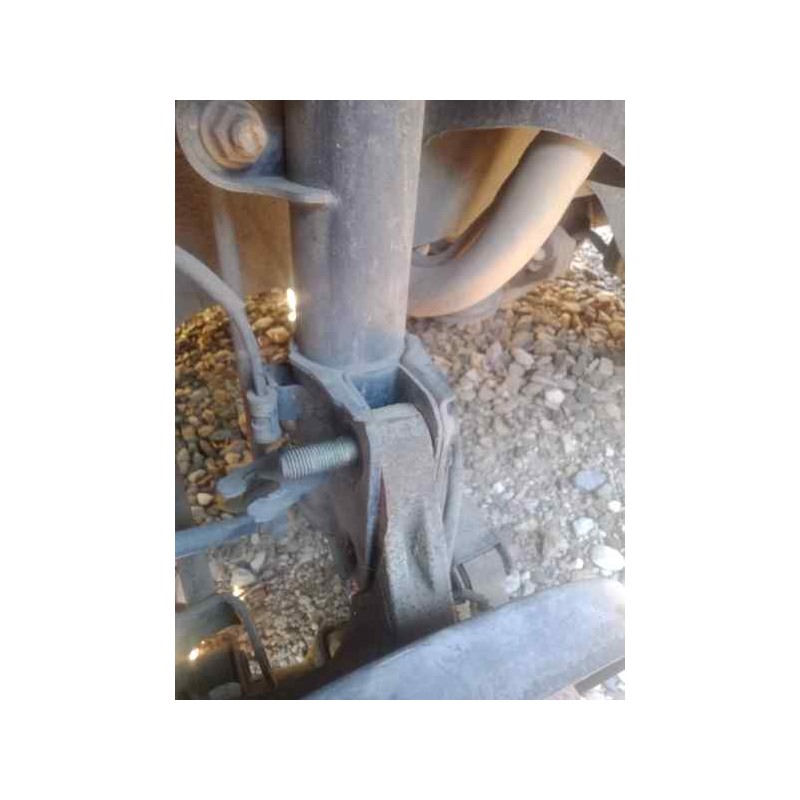 Recambio de amortiguador trasero izquierdo para hyundai tucson (jm) 2.0 crdi cat referencia OEM IAM   