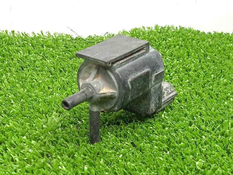 Recambio de valvula de vacio para mitsubishi l 200 2.4 di-d cat referencia OEM IAM SINREFERENCIA  