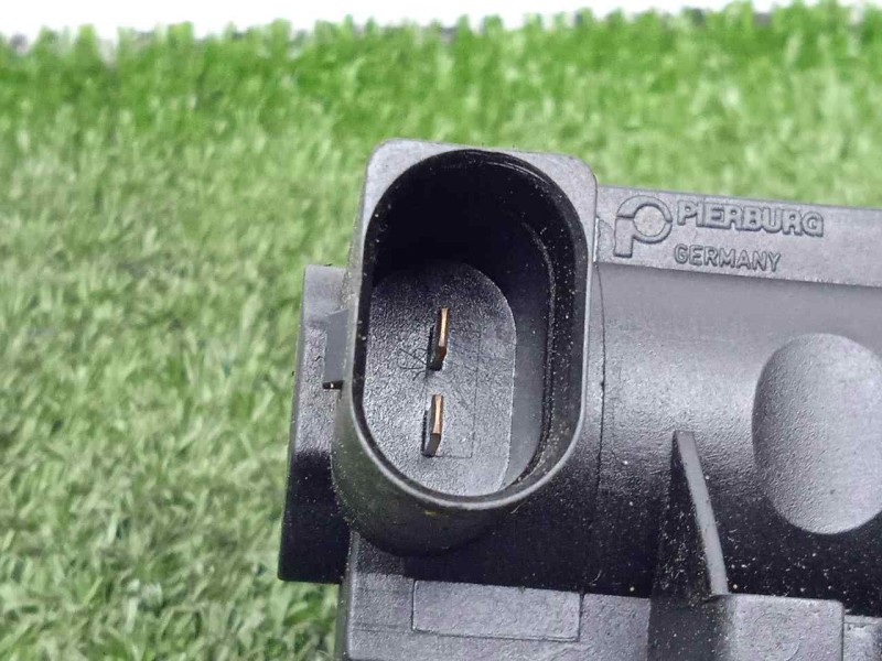 Recambio de valvula de vacio para volkswagen touareg (7la) 2.5 tdi referencia OEM IAM 1J0906627C-72290303 2.PINES 3.CONEXIONES