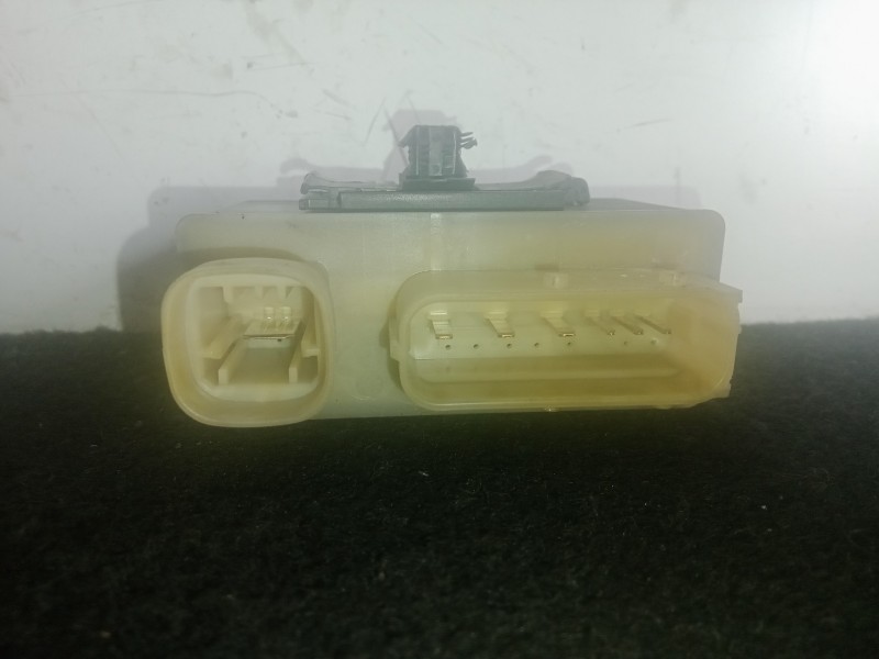 Recambio de caja precalentamiento para citroën c5 berlina 1.6 hdi fap referencia OEM IAM 9652021180  