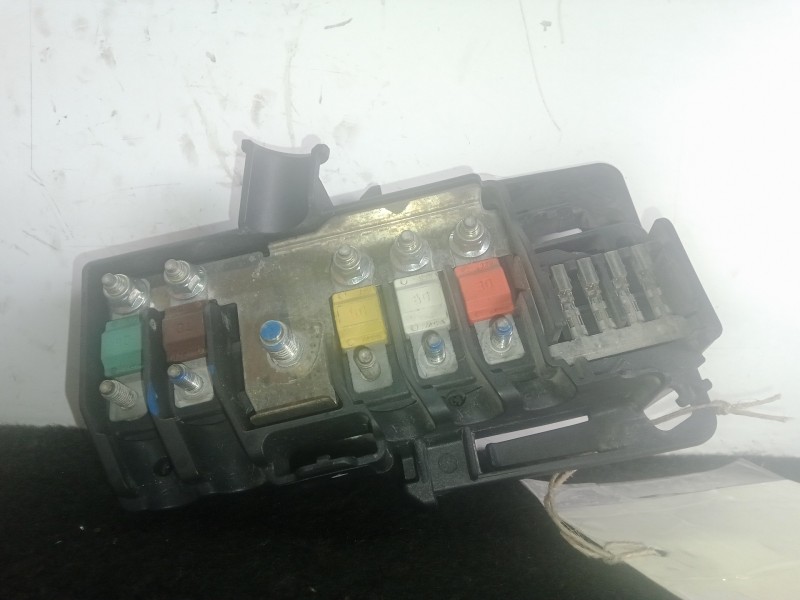 Recambio de caja reles / fusibles para citroën c5 berlina 1.6 hdi fap referencia OEM IAM 9662335380  
