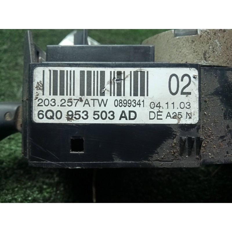 Recambio de mando luces para seat ibiza (6l1) 1.9 sdi referencia OEM IAM 6Q0953503AD MANDO.DOBLE 