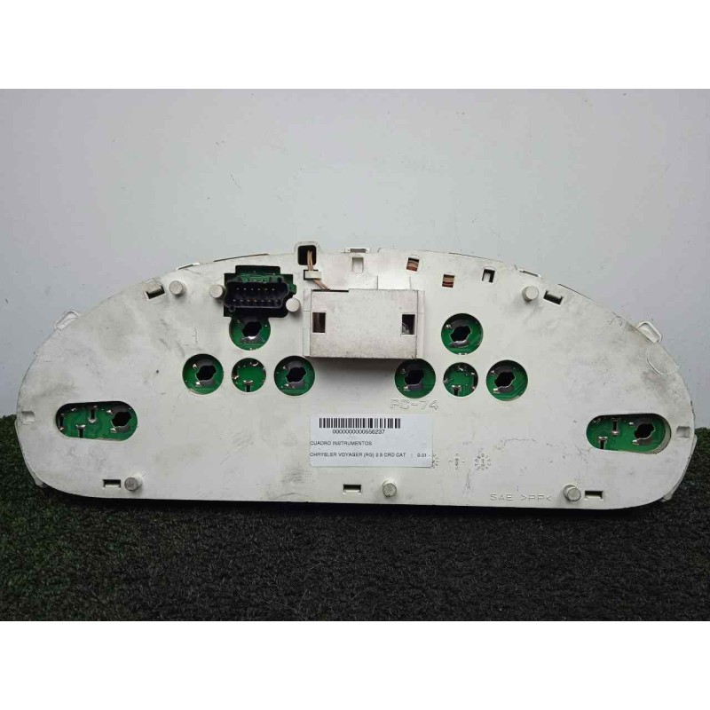 Recambio de cuadro instrumentos para chrysler voyager (rg) 2.5 crd cat referencia OEM IAM R409AF-TN1575205311  
