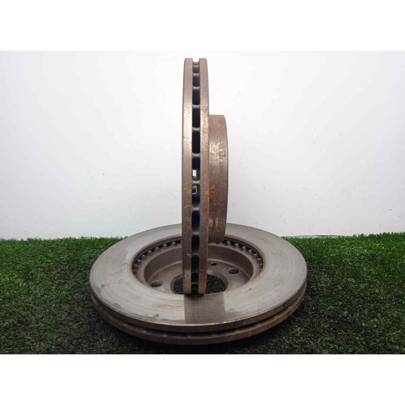 Recambio de disco freno delantero para dacia duster 1.6 16v cat referencia OEM IAM 16155210028 VENTILADOS MEYLE