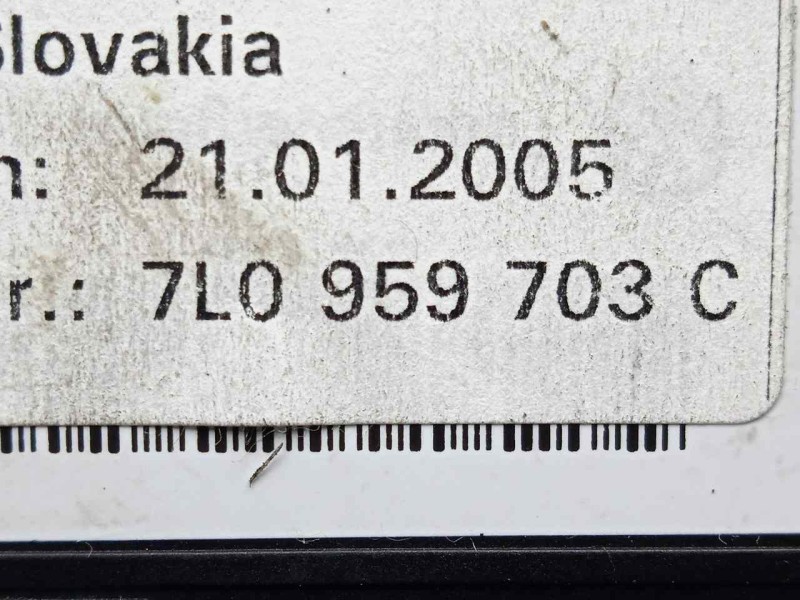 Recambio de motor elevalunas trasero izquierdo para volkswagen touareg (7la) 2.5 tdi referencia OEM IAM 7L0959703C-0130821765  