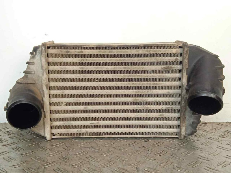 Recambio de intercooler para fiat stilo (192) 1.9 8v jtd cat (939a1000 / 192a8000) referencia OEM IAM  175X240X65 ALUMINIO