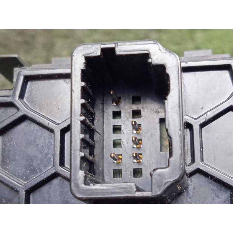 Recambio de regulador faros para fiat talento kombi (296) l1h1 1,0t basis (m1) referencia OEM IAM 251900567R  