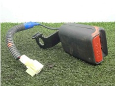 Recambio de enganche cinturon trasero derecho para kia sportage 1.6 crdi cat referencia OEM IAM 89840F1000WK  