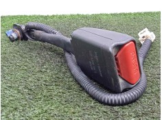 Recambio de enganche cinturon delantero derecho para kia sportage 1.6 crdi cat referencia OEM IAM 88840F1000WK  