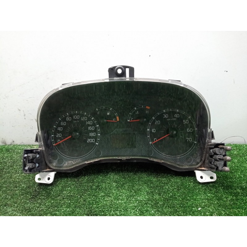 Recambio de cuadro instrumentos para fiat panda (169) 1.2 cat referencia OEM IAM 51711239-503000480900 1.CONECTOR 