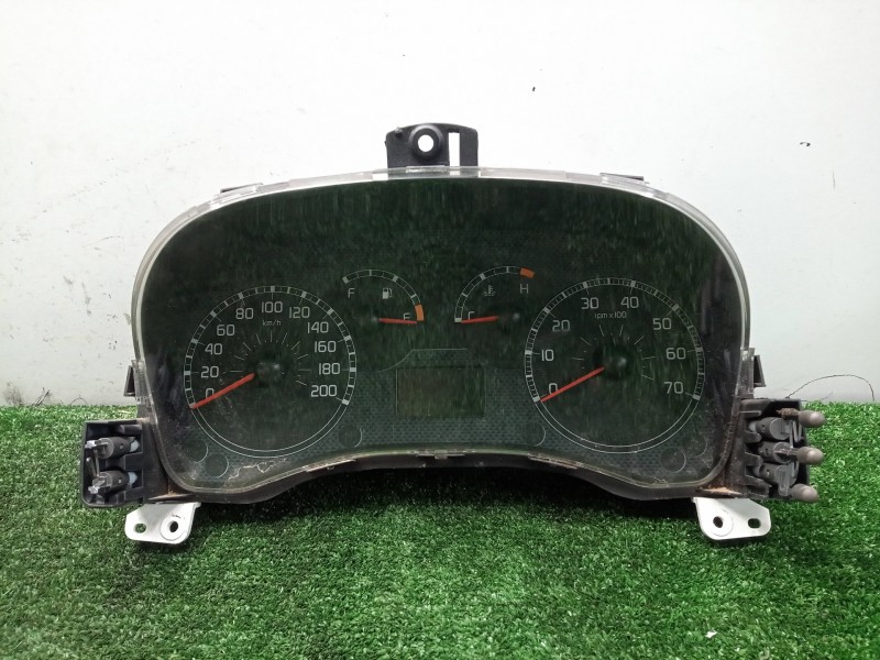 Recambio de cuadro instrumentos para fiat panda (169) 1.2 cat referencia OEM IAM 51711239-503000480900 1.CONECTOR 