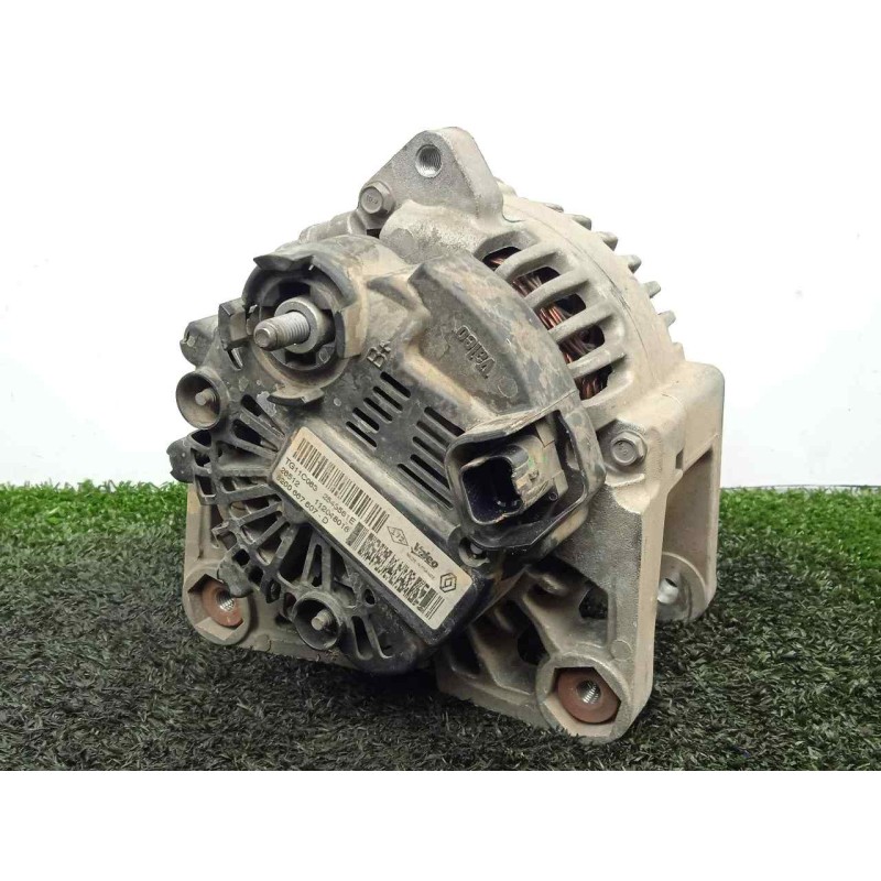 Recambio de alternador para dacia duster 1.6 16v cat referencia OEM IAM TG11C063 110AH - VALEO POLEA.FIJA - 6.CANALES