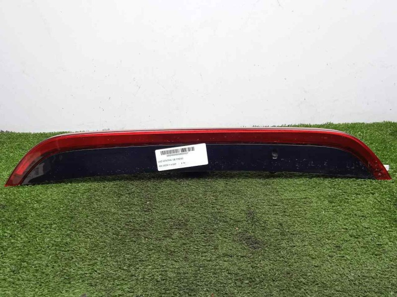 Recambio de luz central de freno para kia ceed 1.0 tgdi cat referencia OEM IAM 92700J7000  