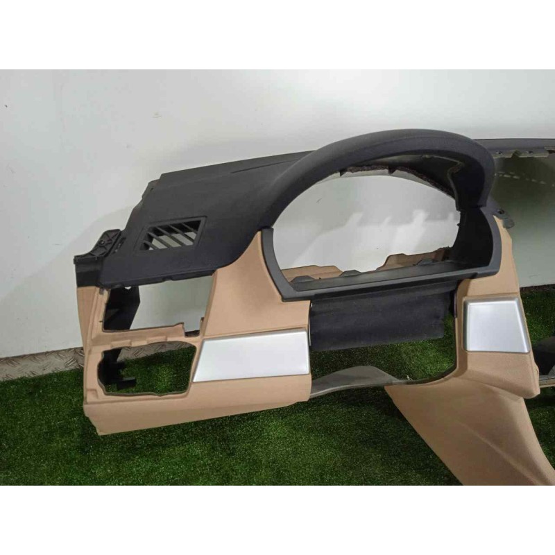 Recambio de salpicadero para bmw x3 (e83) 2.0 16v diesel cat referencia OEM IAM  BEIGE - NEGRO 