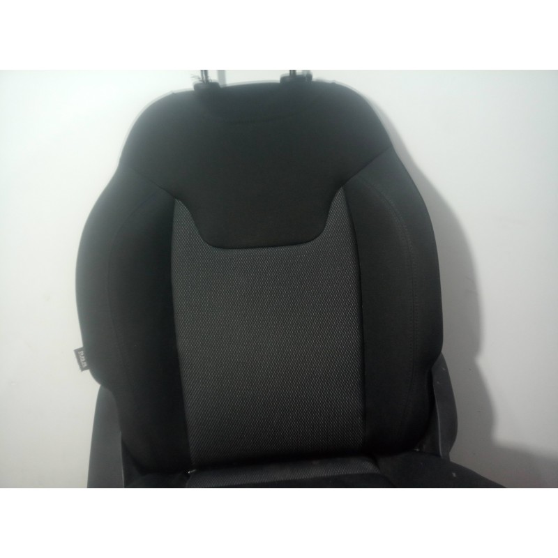 Recambio de asiento delantero derecho para jeep renegade 1.0 t-gdi cat referencia OEM IAM  TELA NEGRO
