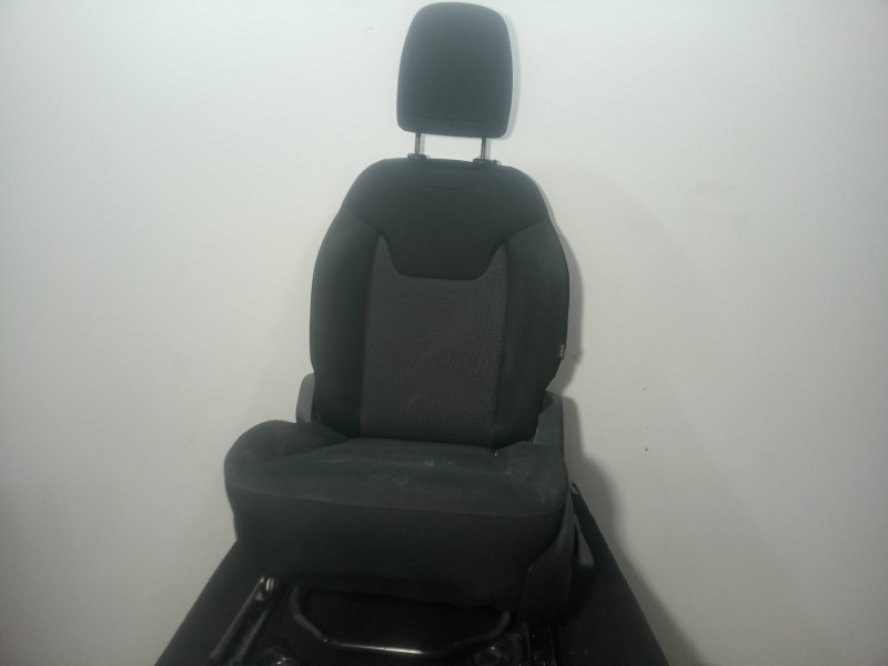 Recambio de asiento delantero izquierdo para jeep renegade 1.0 t-gdi cat referencia OEM IAM  TELA NEGRO 